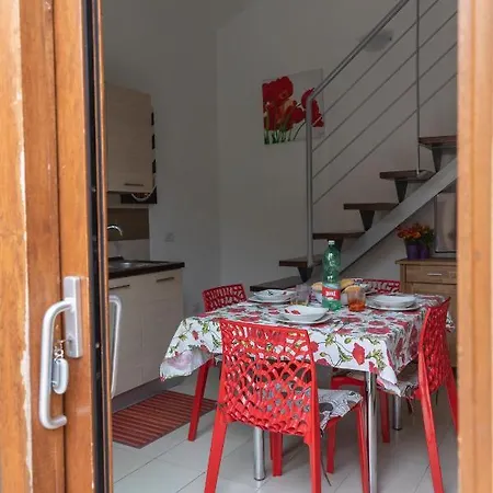 Case Fiorite Riola Sardo Buitenkant foto